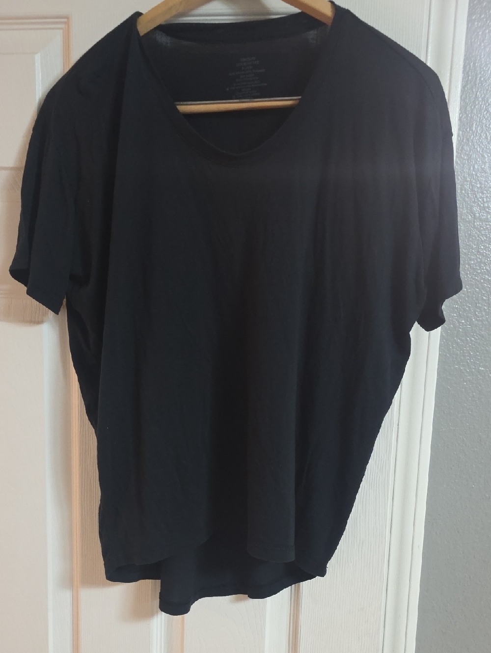 Black Women’s Relaxed Scoop Neck Top